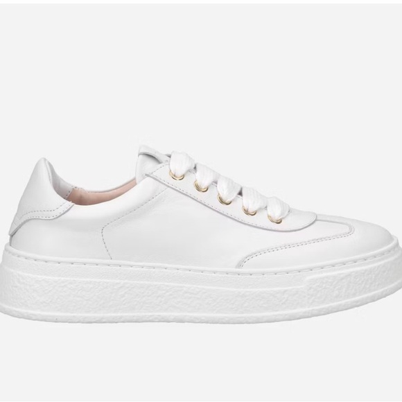 AGL made in Italy Women's White leather casual Sneakers size Eu 41 US 11 - Picture 2 of 11